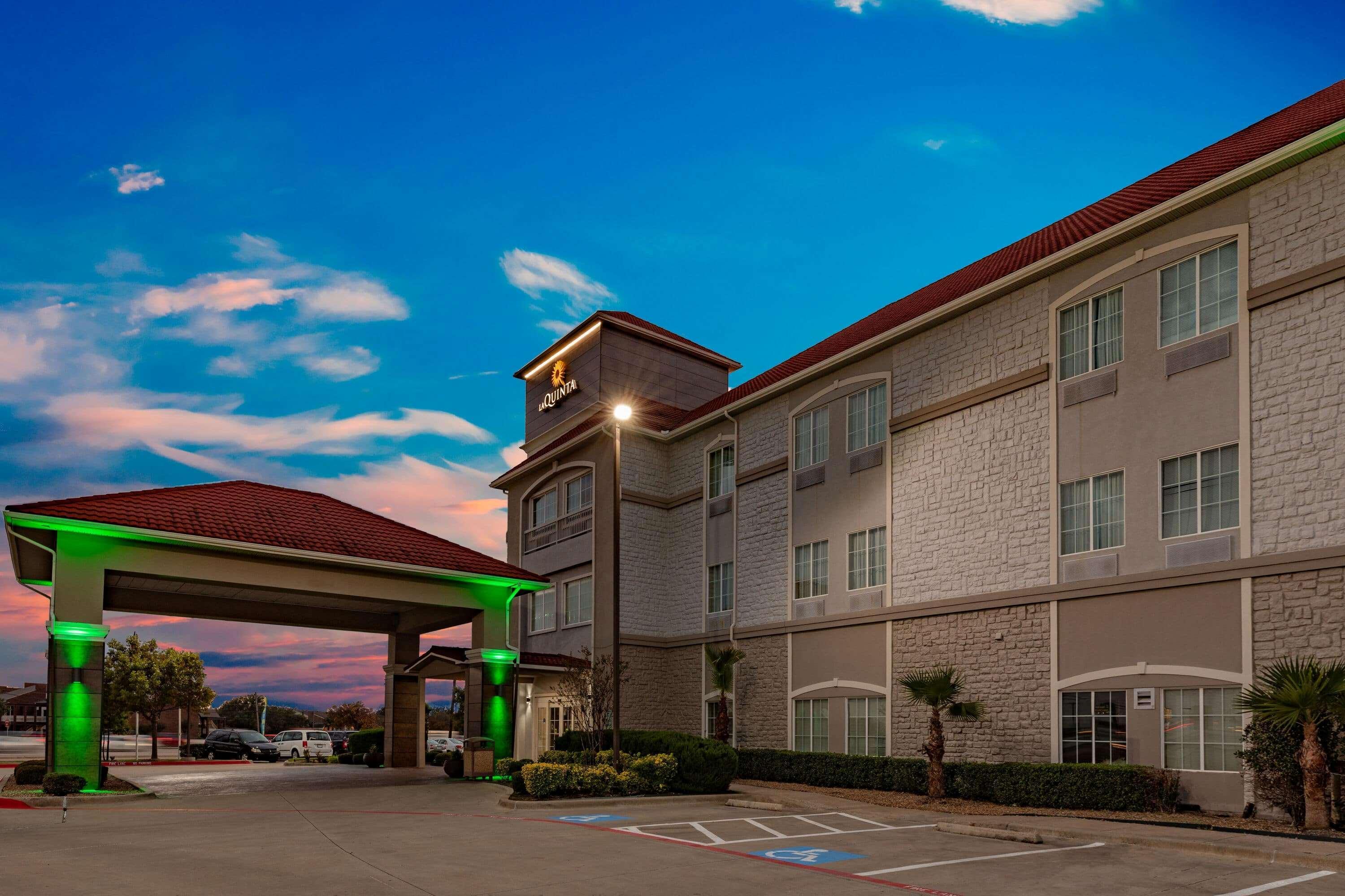La Quinta By Wyndham Garland Harbor Point Hotel Ngoại thất bức ảnh