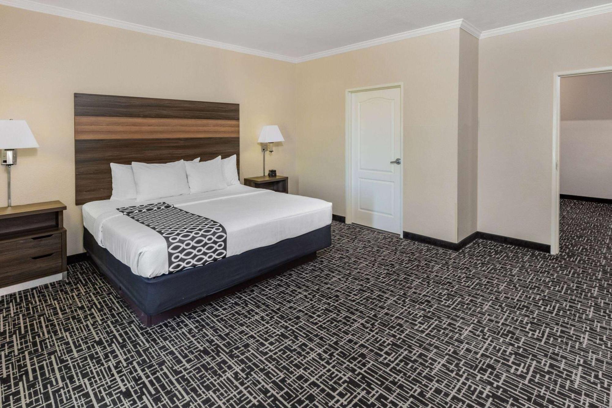 La Quinta By Wyndham Garland Harbor Point Hotel Ngoại thất bức ảnh