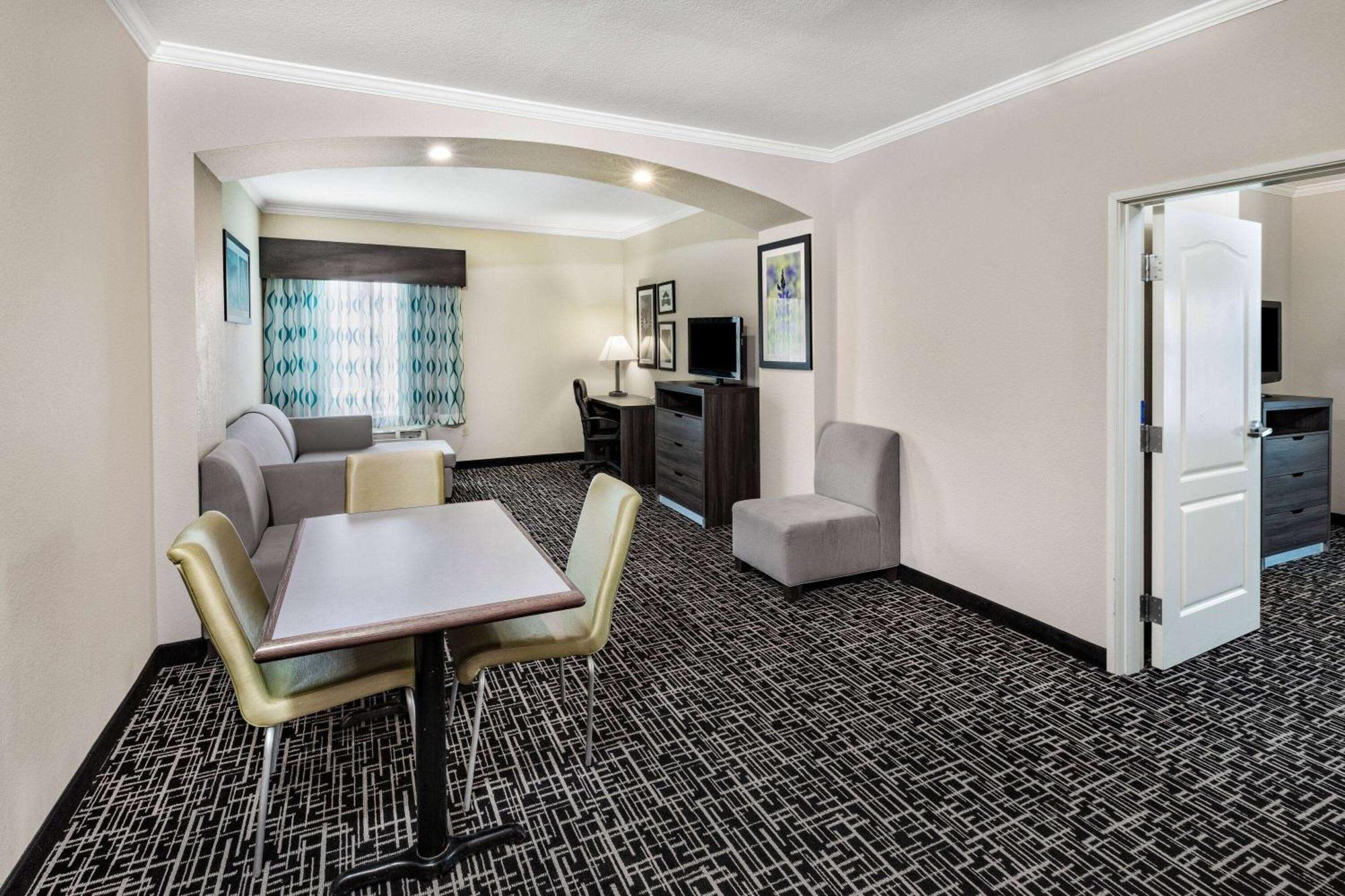 La Quinta By Wyndham Garland Harbor Point Hotel Ngoại thất bức ảnh