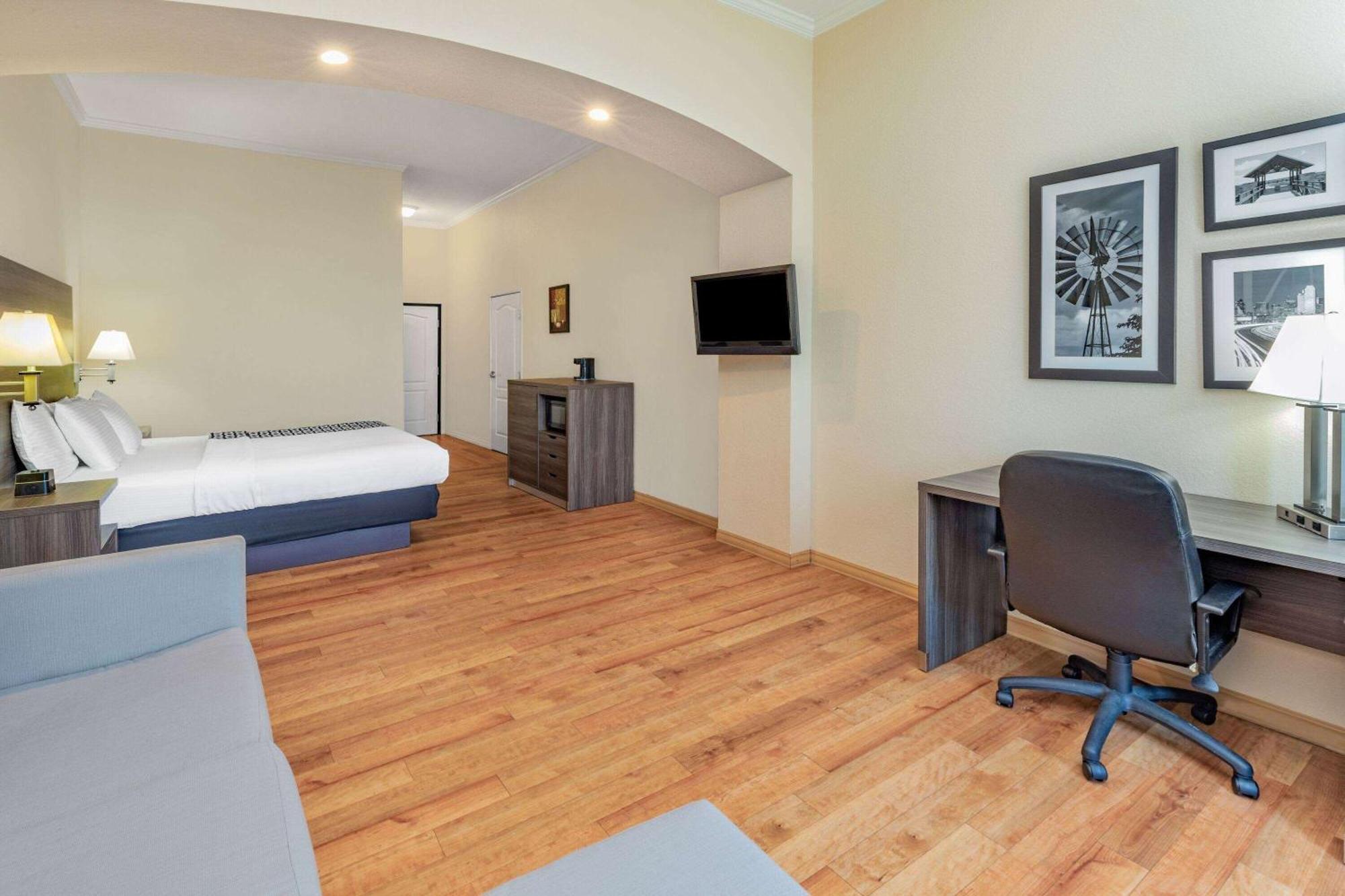 La Quinta By Wyndham Garland Harbor Point Hotel Ngoại thất bức ảnh
